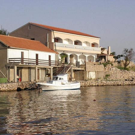 Apartments Tasa Lukovo Šugarje Kültér fotó
